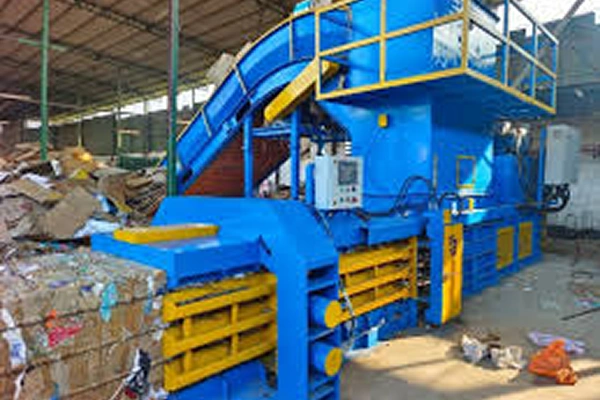 Heavy duty semi automatic baler used in industrial recycling operations