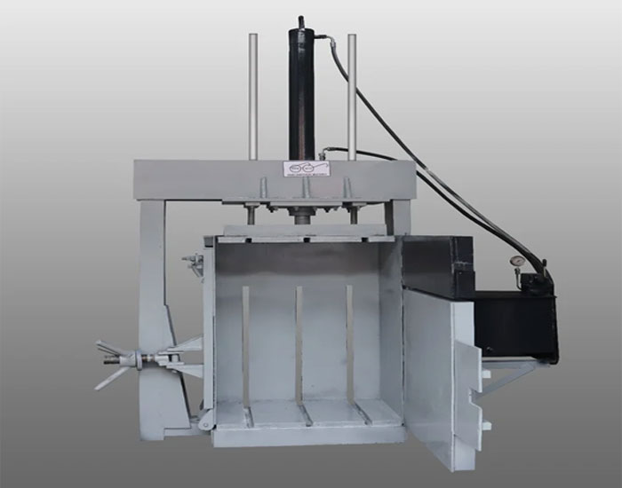 Fabtex semi-automatic horizontal baling machine for waste paper compression